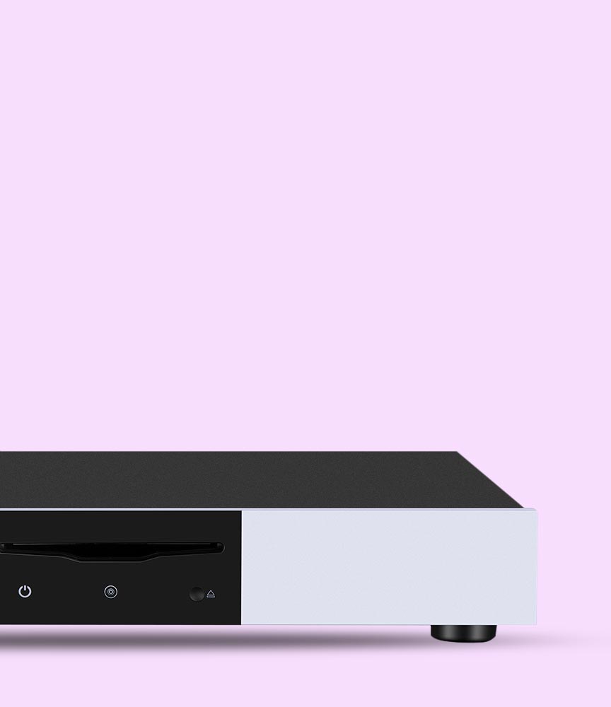 CD-Player Close-up of eWEAT CD Transport with Sleek Design - eweat.com