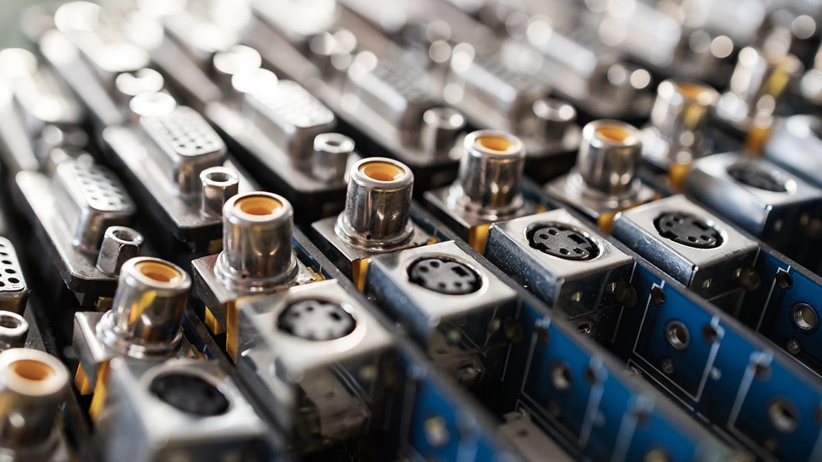 Close-up of PCBA (Printed Circuit Board Assembly) with Various Connectors for eWEAT HiFi/Digital Music Player - eweat.com
